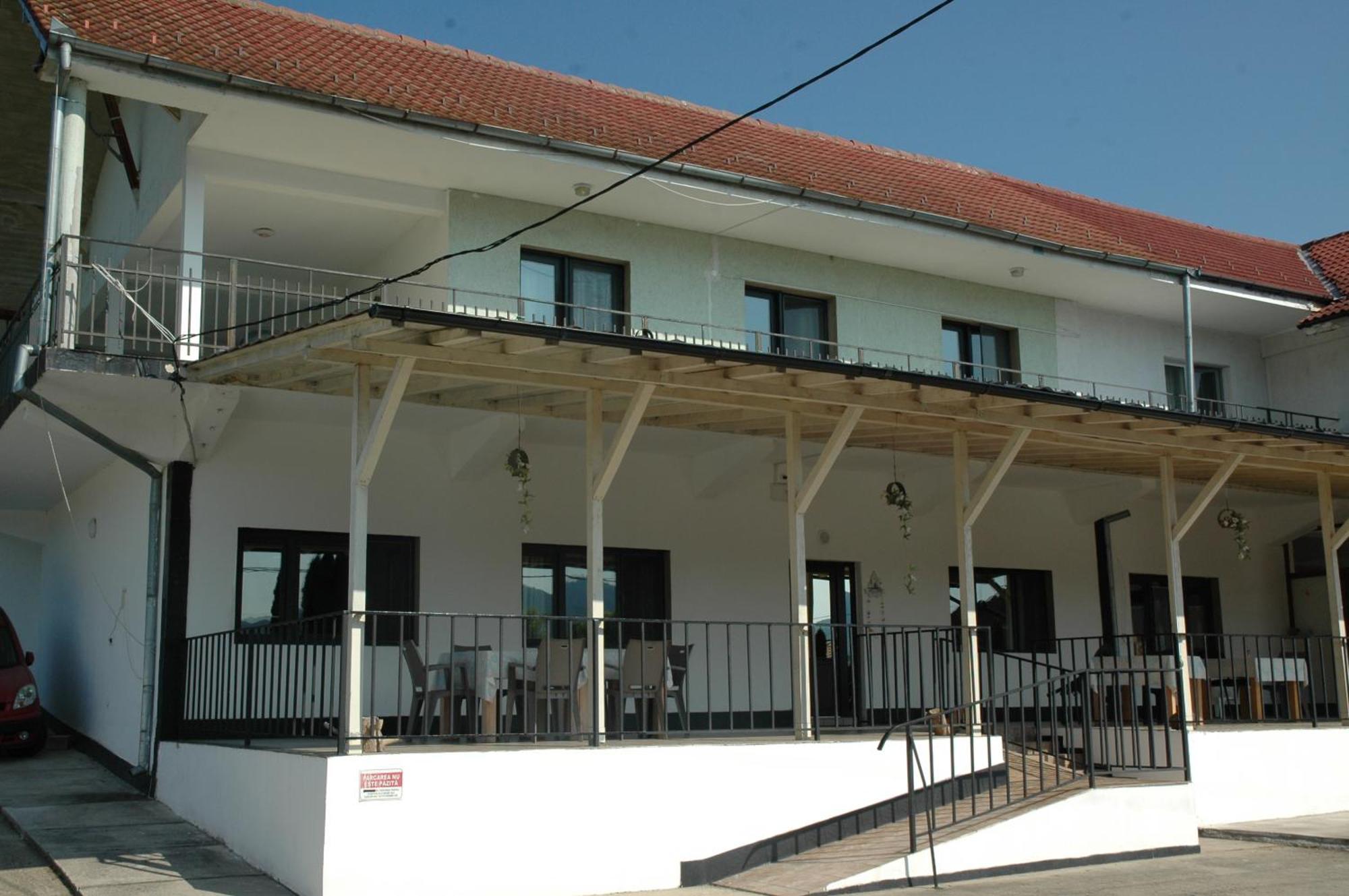 Casa Geppo - Camere De Inchiriat Ieşelniţa Eksteriør bilde